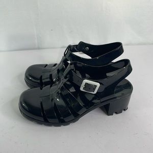 Black, fisherman style, jelly, sandals, with white buckle RUN SMALL!